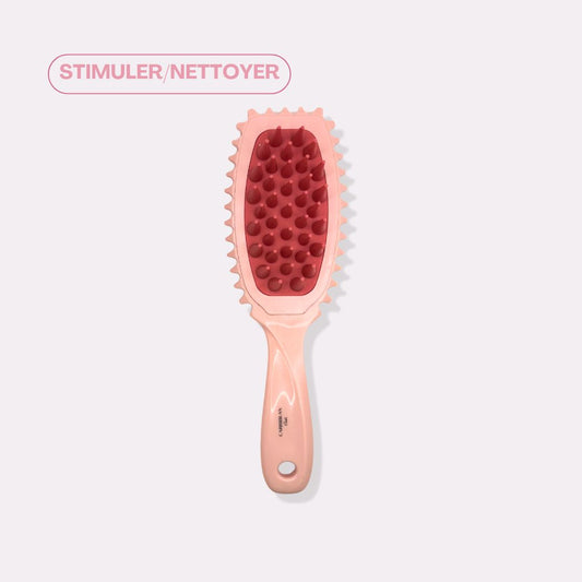 Brosse clean curls : massante, nettoyante et stimulante